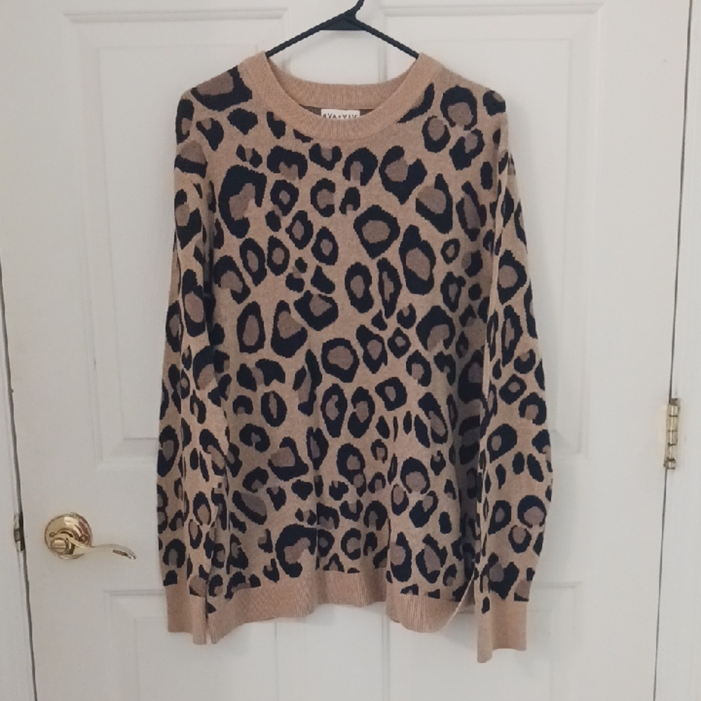 Ava & Viv Black and Brown Crew Neck Leopard Sweater
